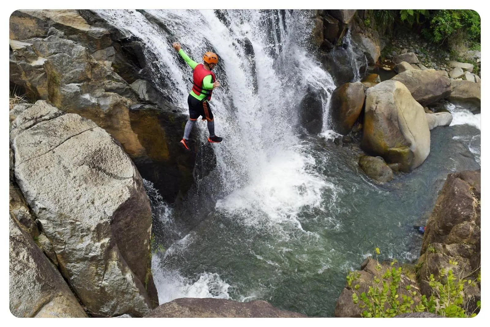 El Yunque Glamping River View At Casa Parcha Naguabo Luxury tent
